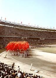 国际排联制作各国队长暖心圣诞贺图 龚翔宇江川戴上圣诞帽俏皮可爱