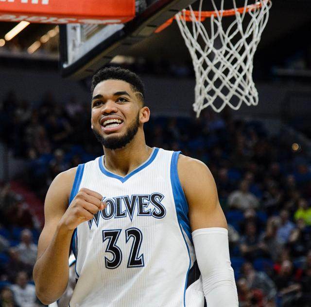 战赛事中 战赛事中